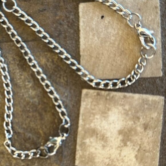 NEW - Hand Crafted Pair of Necklaces - Turquoise, Black & Silver Tones - Picture 9 of 10